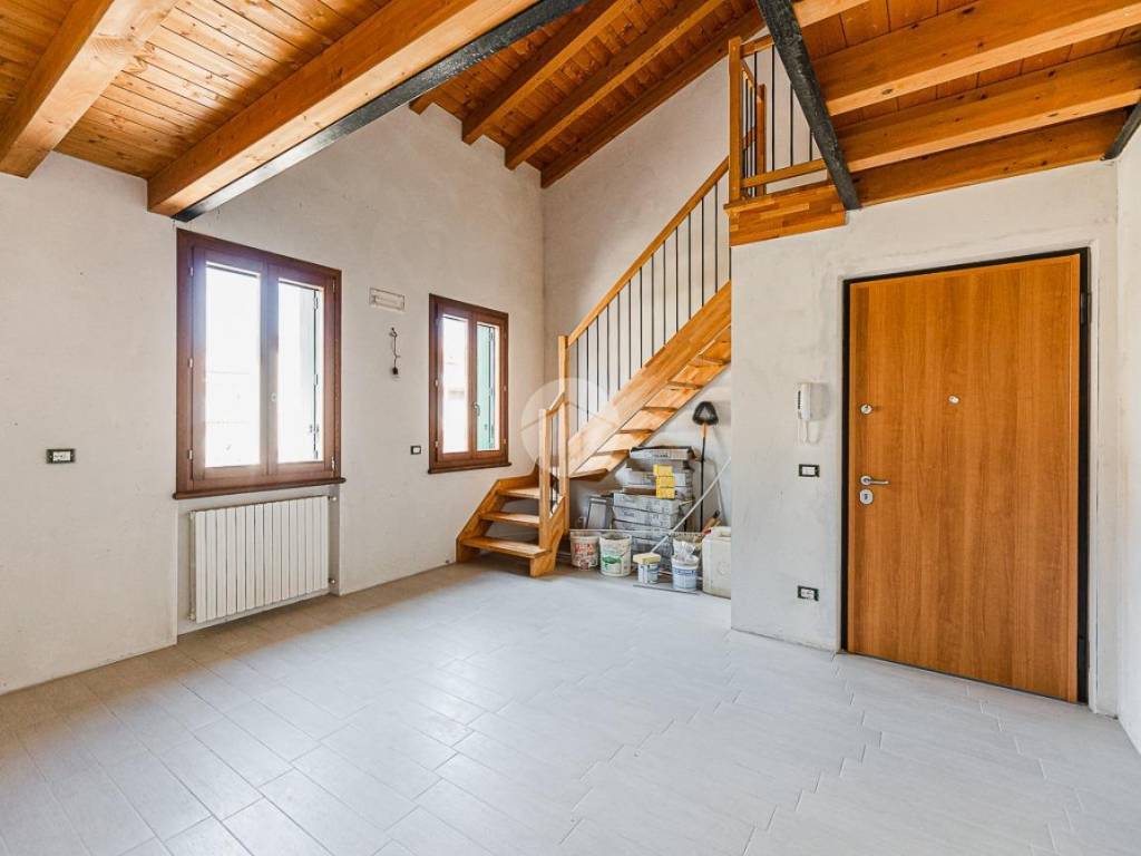 Appartamento a Villafranca di verona in Str. La Rizza, 126 - Foto 2