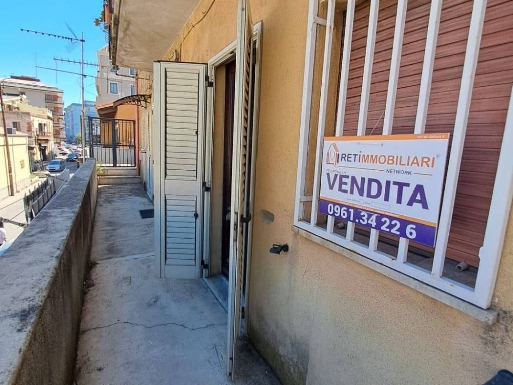 Appartamento a Catanzaro in Via del Commercio - Foto 3