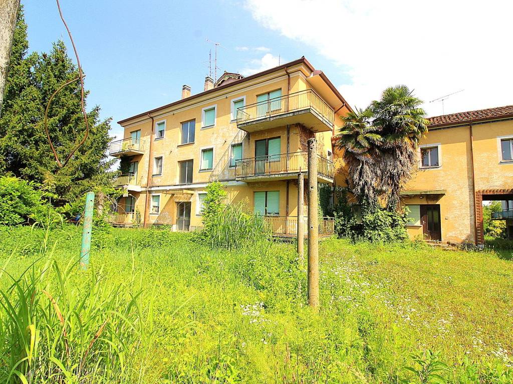 Palazzo / stabile a Tavagnacco in Via Giacomo Matteotti - Foto 3