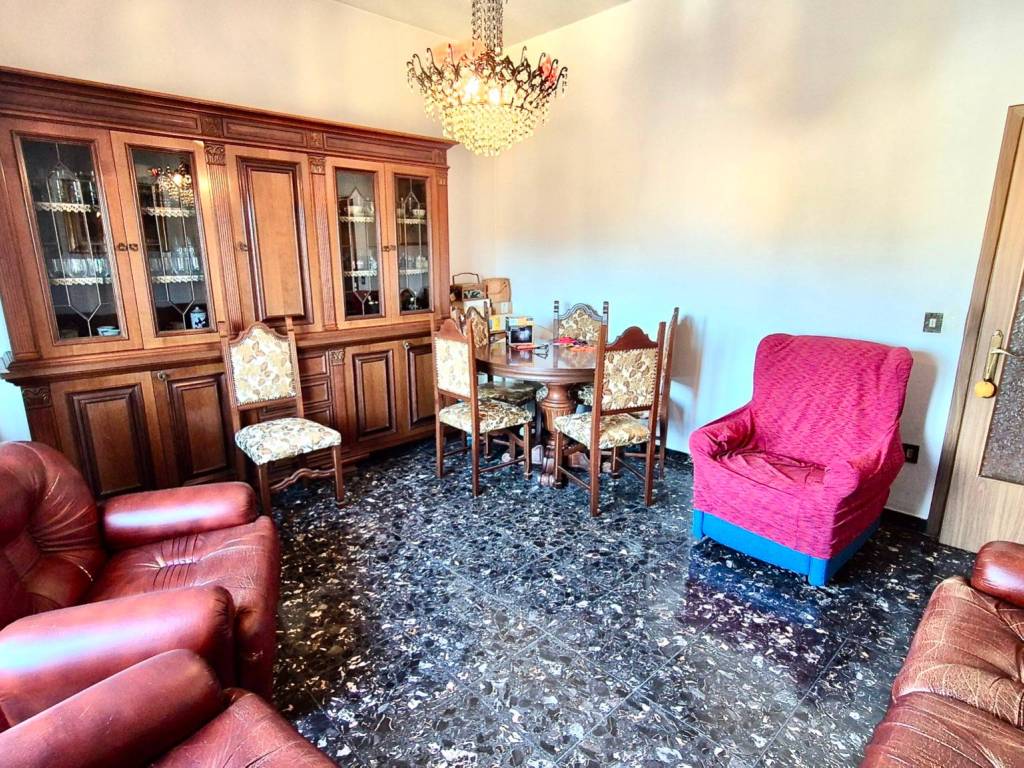 Appartamento a Montevarchi in Via Nino Rota - Foto 3