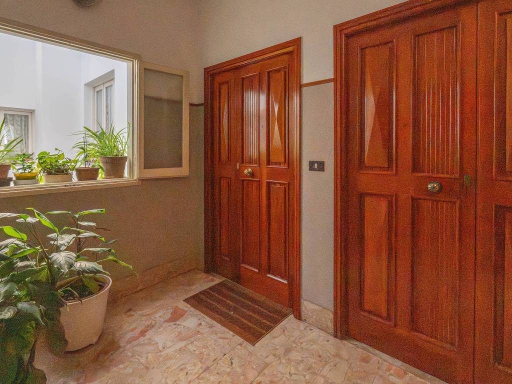 Appartamento a Cisternino in via damiano chiesa, 1 - Foto 5