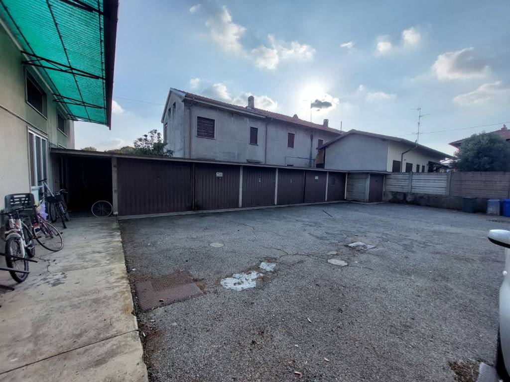 Appartamento a Samarate in Viale Giovanni Agusta, 461 - Foto 2