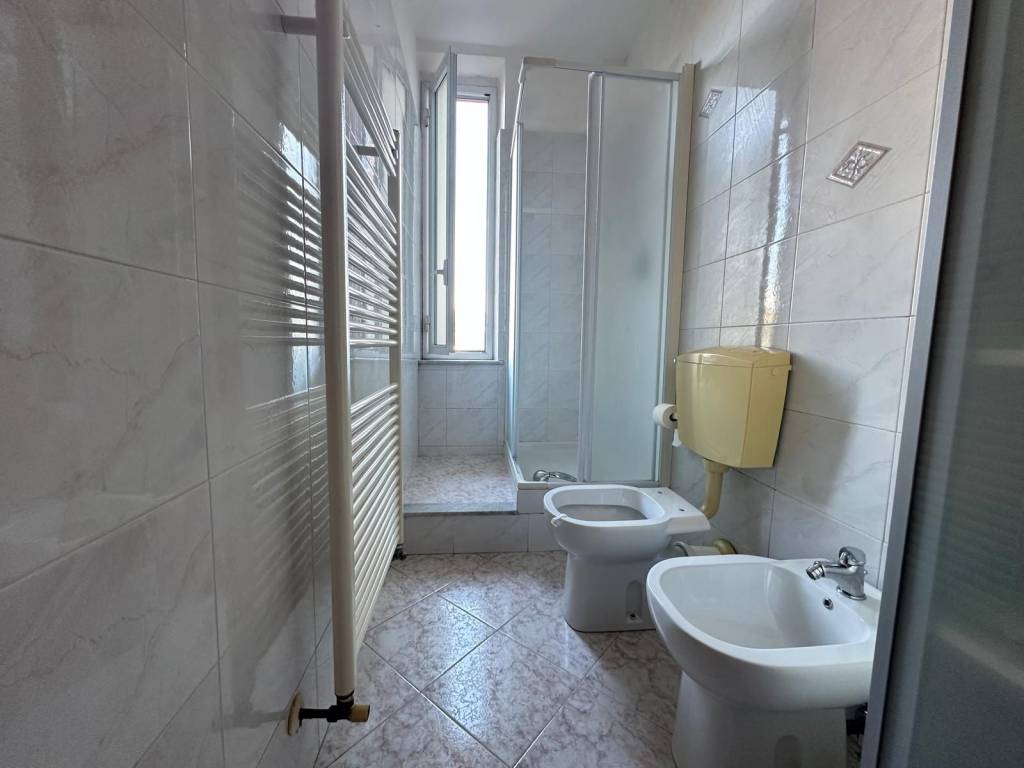 Appartamento a Genova in Via Antonio Burlando, 38 - Foto 3