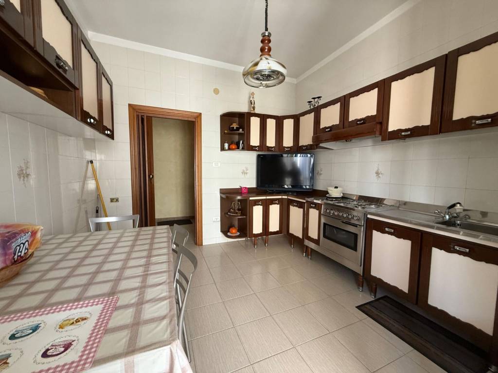 Appartamento a Foggia in Via Giantommaso Giordani - Foto 4