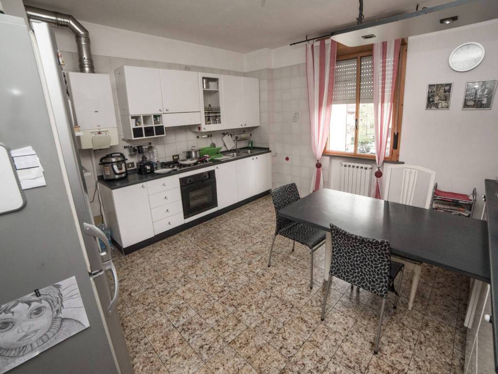 Appartamento a Scandiano in Via Longarone - Foto 4