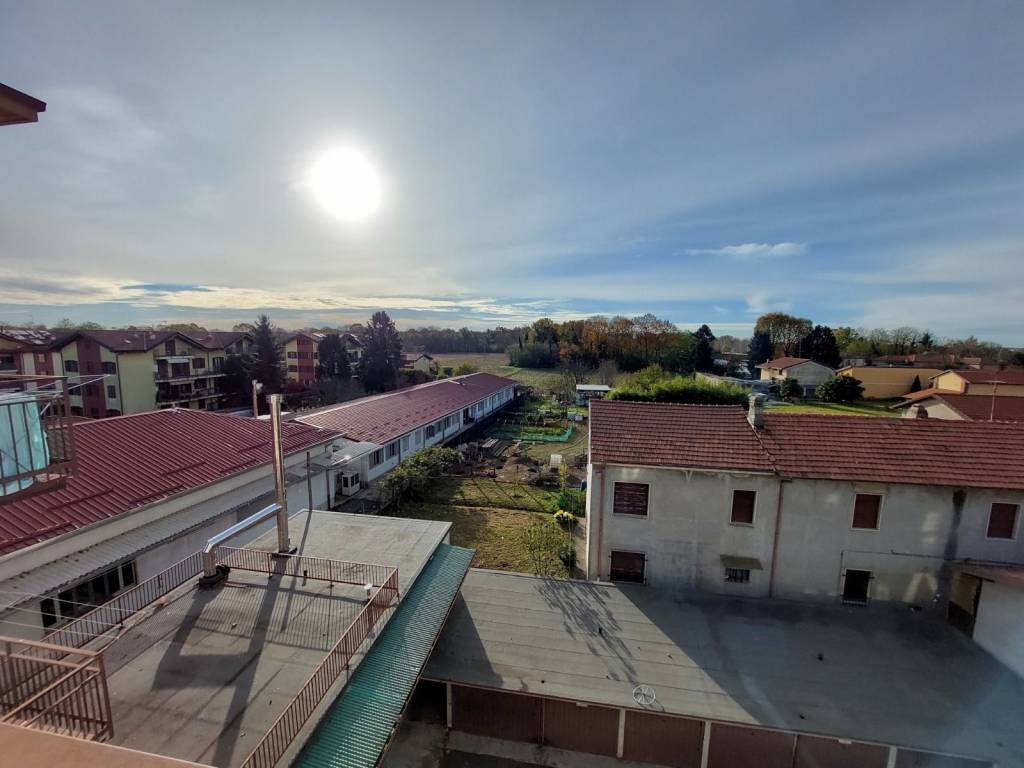 Appartamento a Samarate in Viale Giovanni Agusta, 461 - Foto 2