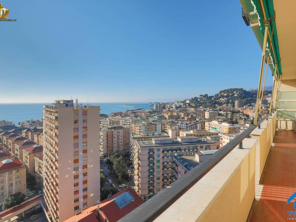 Appartamento a Genova in Via Giovanni Opisso, 115 - Foto 2