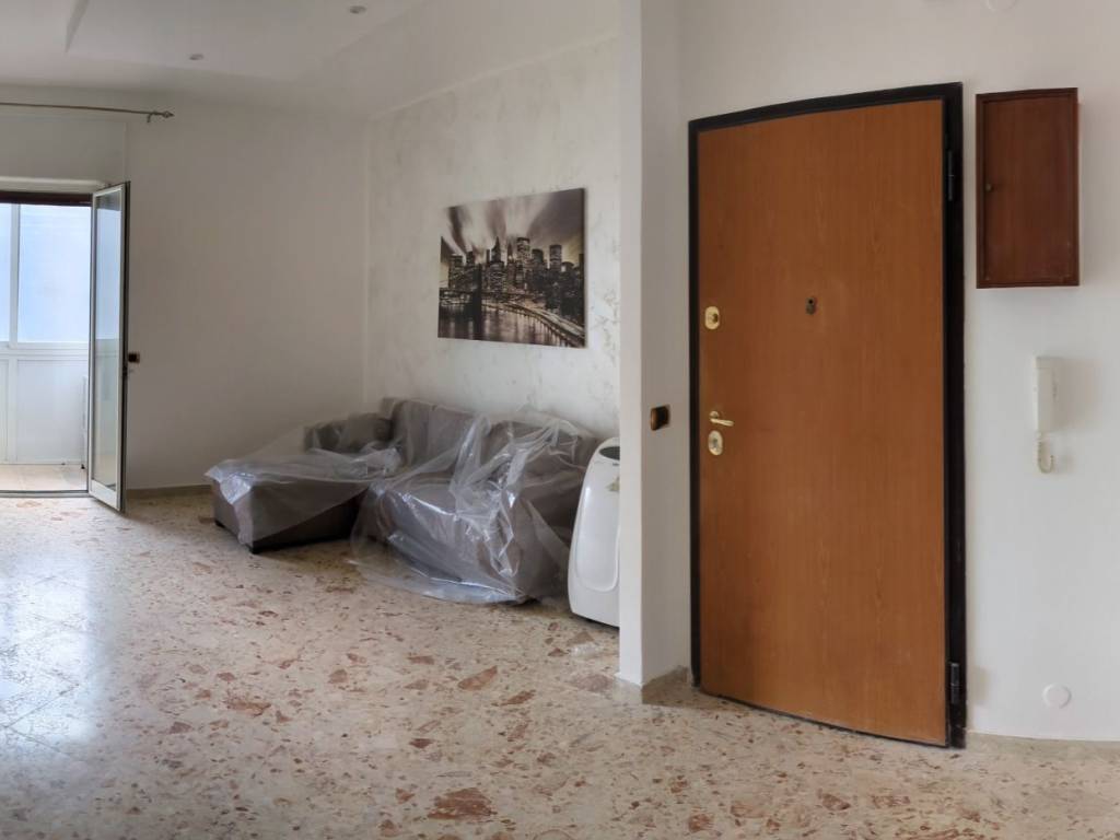 Appartamento a Taranto in Via Veneto, 69 - Foto 4