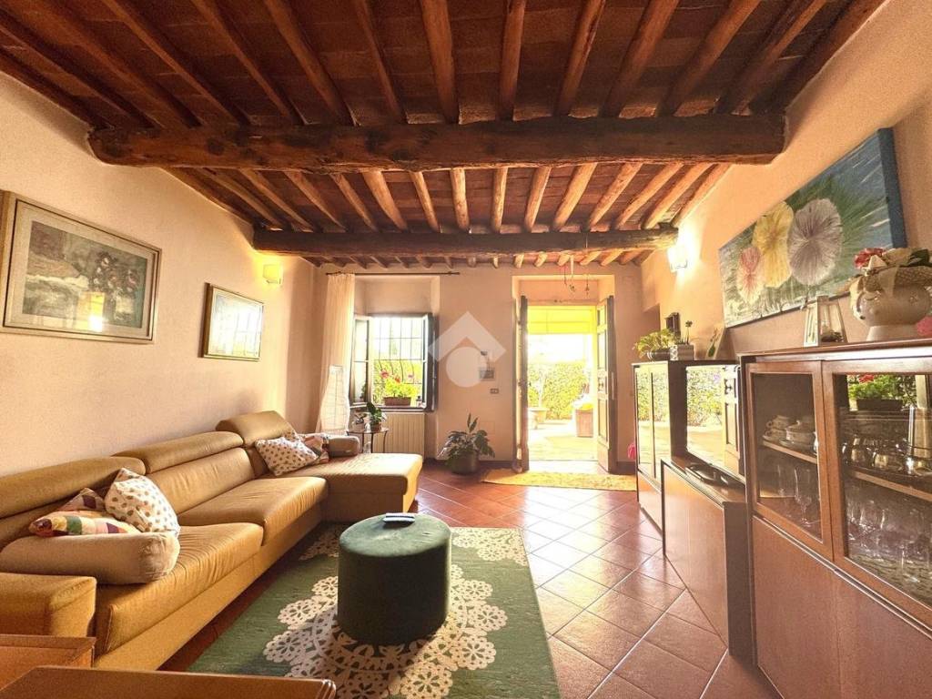 Casa indipendente a Montemurlo in Via Montalese - Foto 4