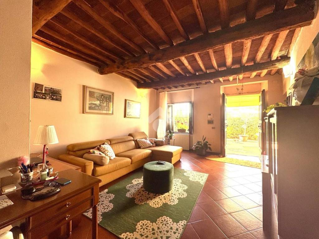 Casa indipendente a Montemurlo in Via Montalese - Foto 5