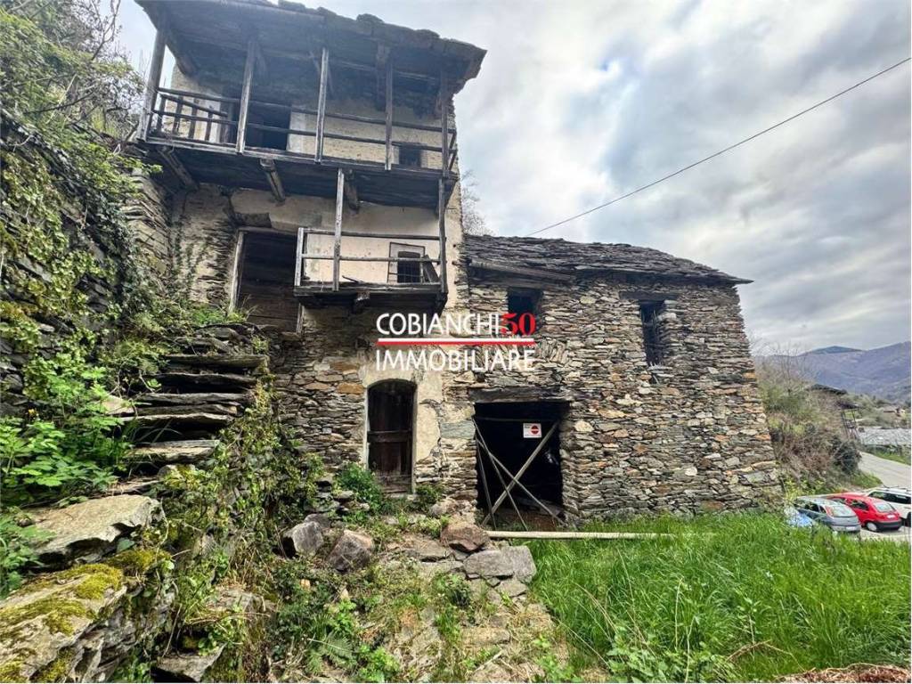 Palazzo / stabile a Caprezzo in via Verazzi - Foto 3