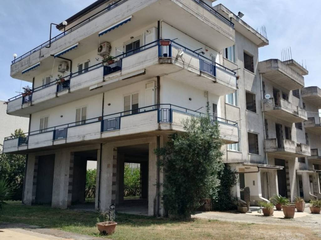 Immobile a Pontecagnano faiano in Via Giacomo Leopardi - Foto 3