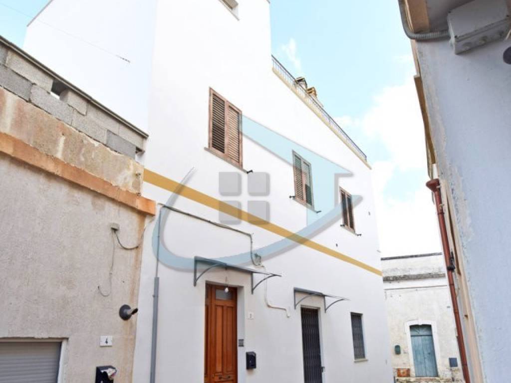 Casa indipendente a Castrignano del capo in Via Vittorio Emanuele II - Foto 3