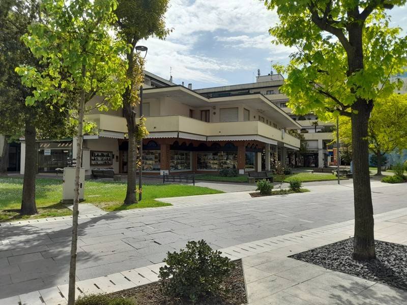Immobile a Montegrotto terme in Viale Stazione - Foto 4
