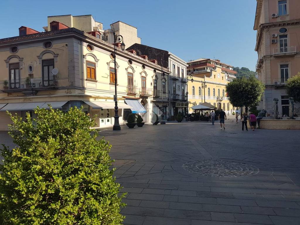 Appartamento a Nocera inferiore in Piazza Giovanni Amendola, 19 - Foto 3