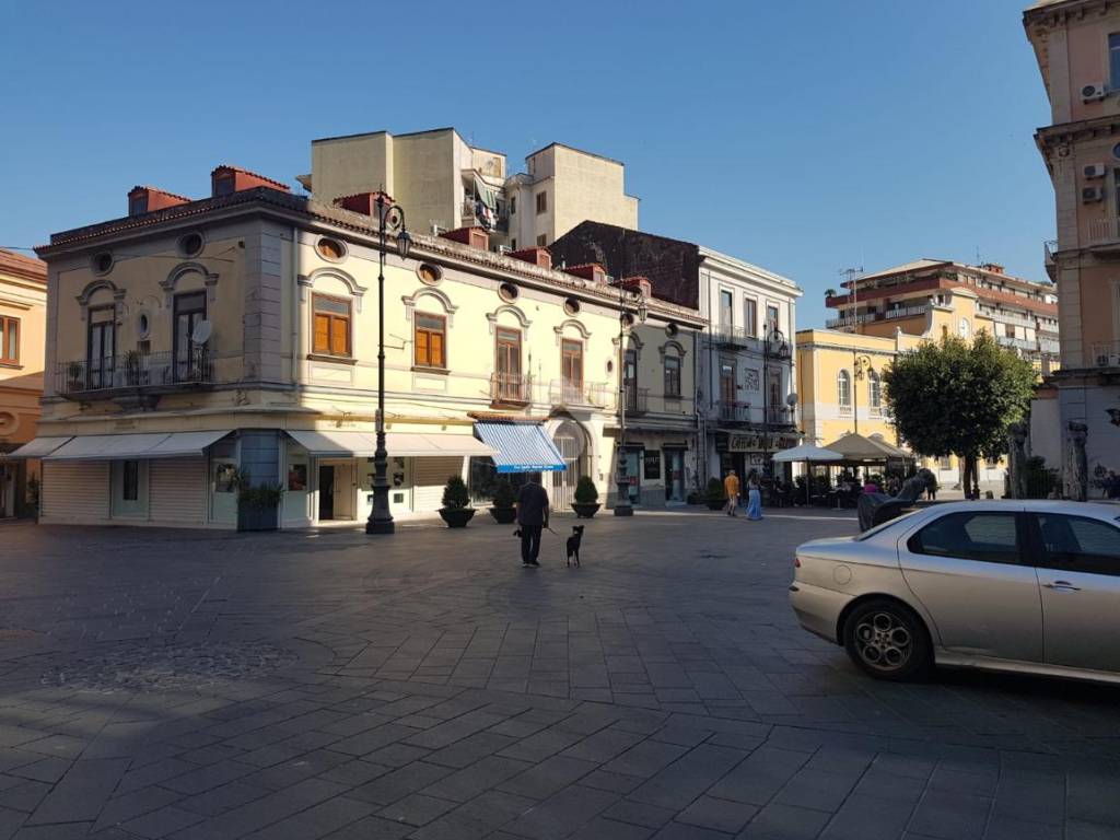 Appartamento a Nocera inferiore in Piazza Giovanni Amendola, 19 - Foto 4