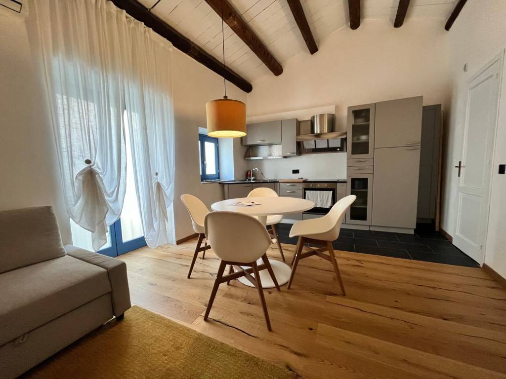 Appartamento a Siracusa in Ronco Primo alla Mastrarua - Foto 2
