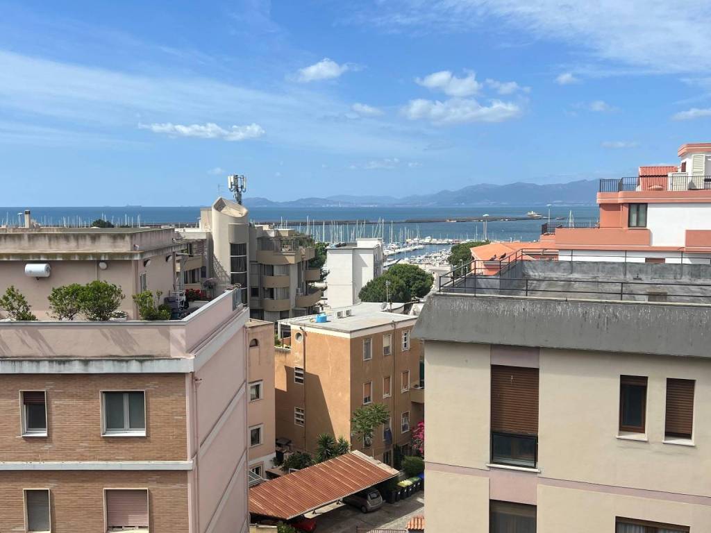 Appartamento a Cagliari in Via Taranto, 2 - Foto 3