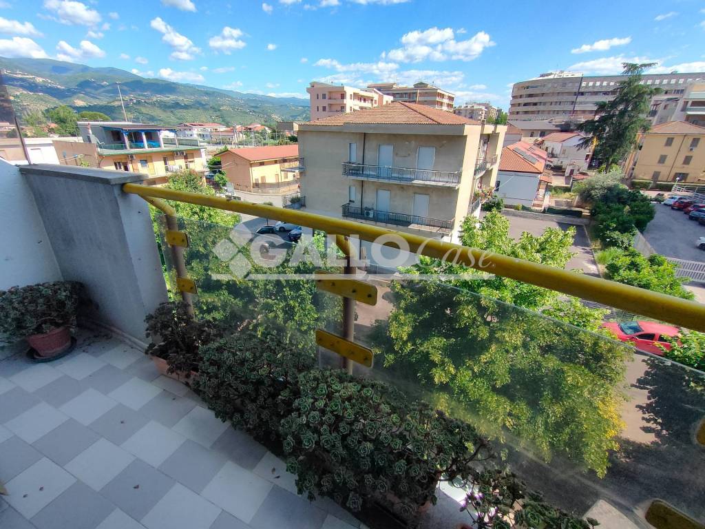 Appartamento a Rende in Via Edison traversa Via L. Da Vinci - Via A. Volta accanto Stazione dei treni - Foto 4
