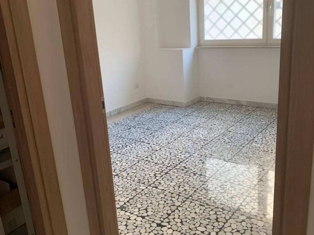 Immobile a Latina in Viale 21 Aprile, 7 - Foto 4
