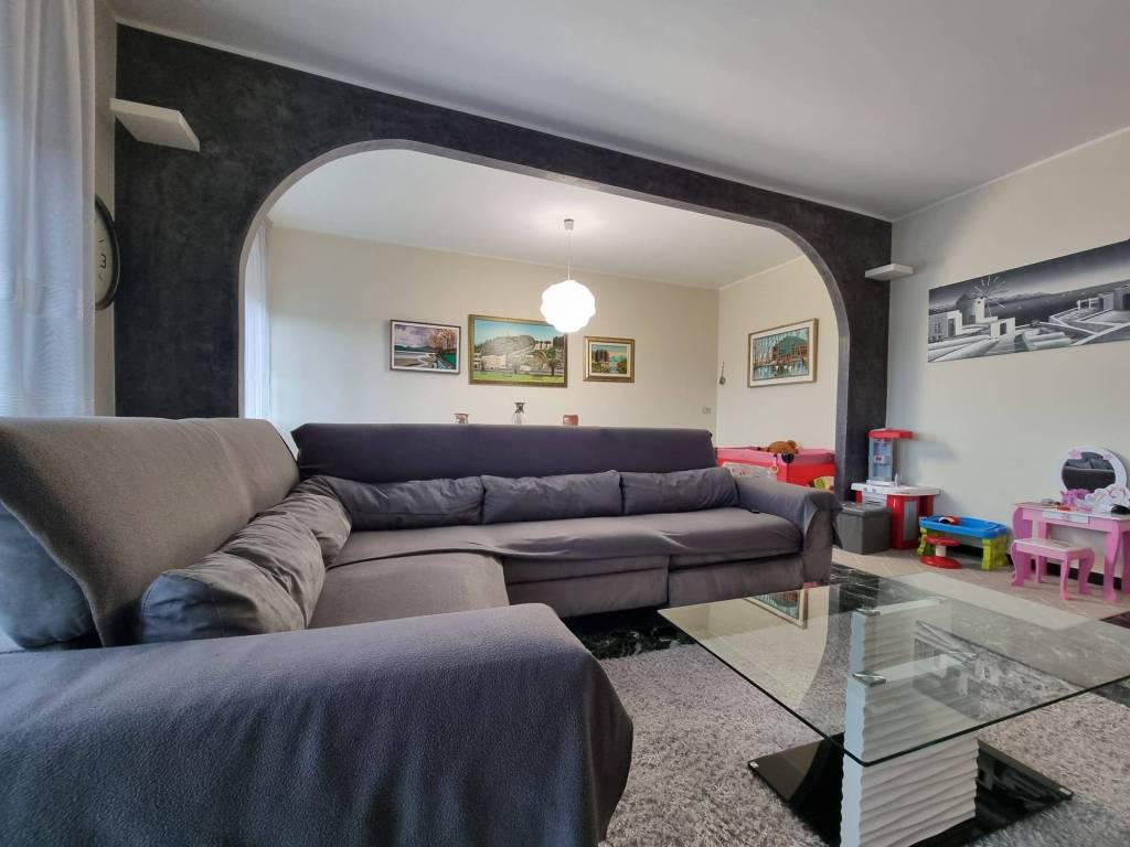 Appartamento a Casale monferrato in Via Oliviero Capello, 90 - Foto 3