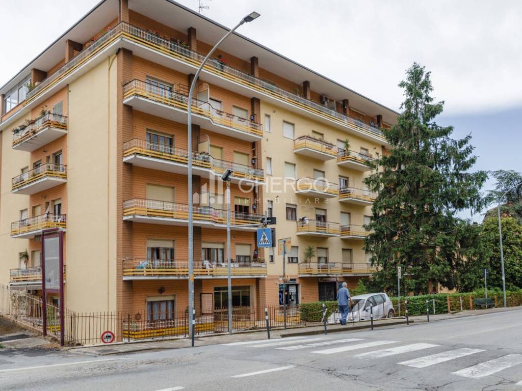 Appartamento a Osimo in VIA CRISTOFORO COLOMBO, 165 - Foto 2