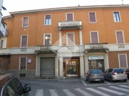 Appartamento a Castellanza in Piazza Castegnate, 10 - Foto 2
