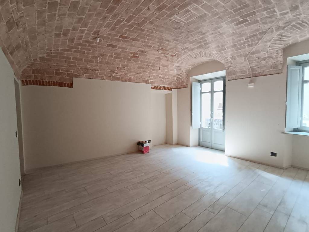 Appartamento a Asti in Via della Fontana, 5 - Foto 2