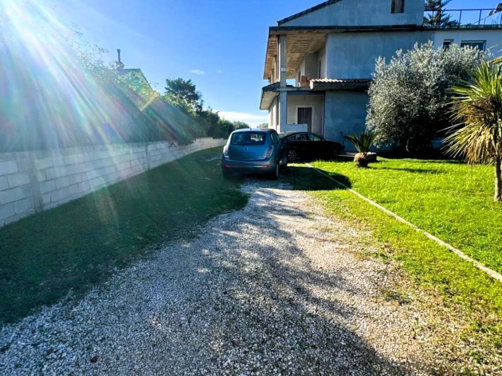 Villa a Eboli in Traversa Prato Traversa 2, 21 - Foto 2