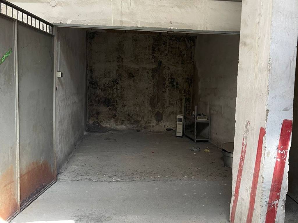 Box / garage a Caserta in Viale Abramo Lincoln - Foto 2