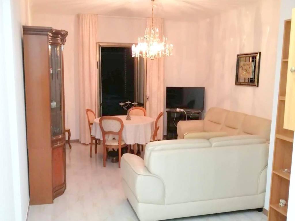 Appartamento a Taranto in Via Emilia, 41 - Foto 2