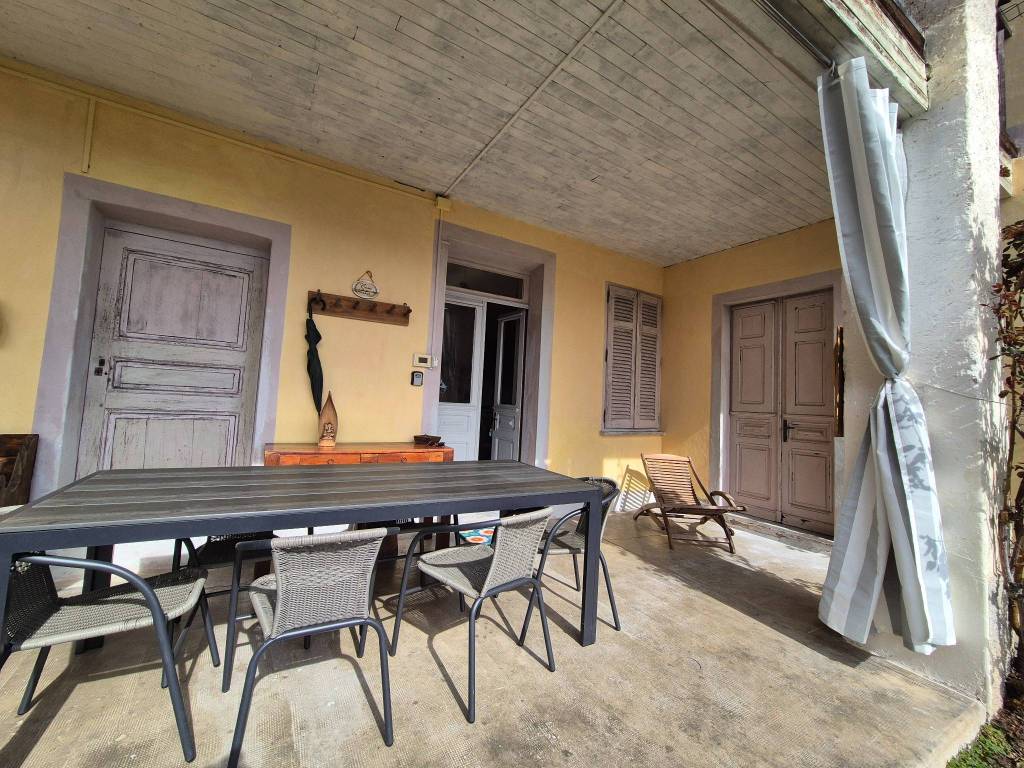 Casa indipendente a Varallo in Frazione Cavaglia - Foto 4