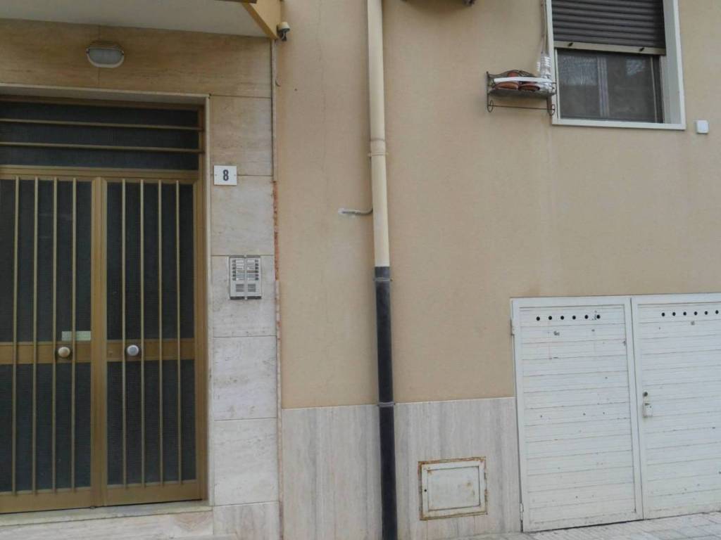 Appartamento a Caltanissetta in Piazza Santa Flavia - Foto 5
