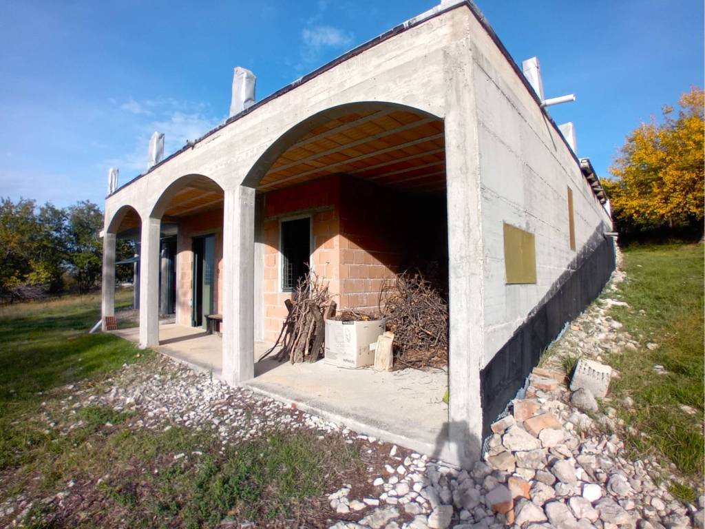 Villa a Caramanico terme in SP66 - Foto 4