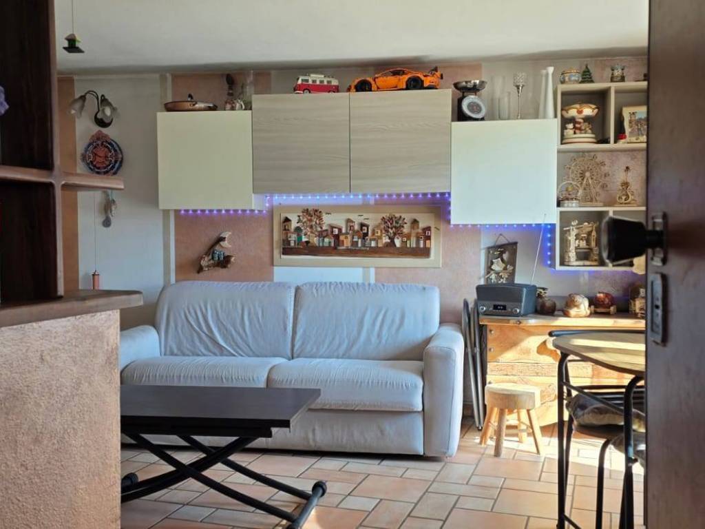 Appartamento a Gignod in Frazione Mont-Joux - Foto 2