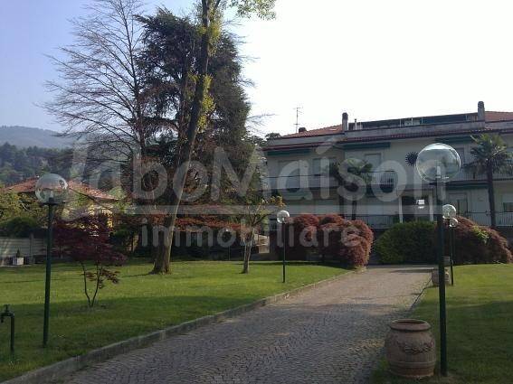 Appartamento a Gavirate in via lungolago isola virginia - Foto 2