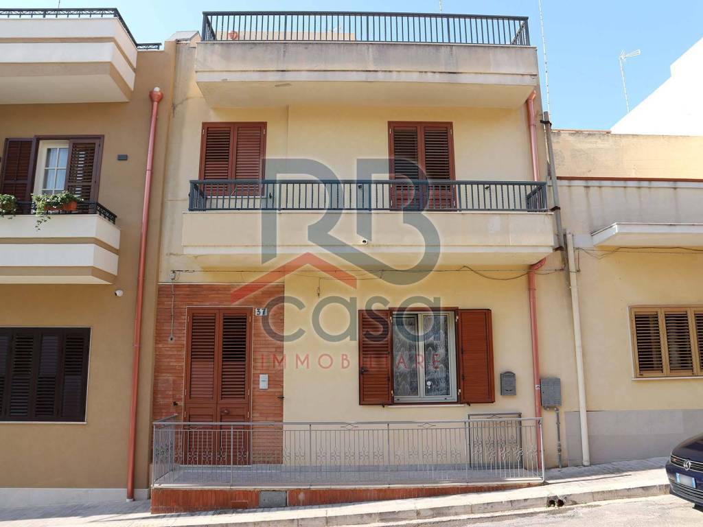 Casa indipendente a Ispica in Via Bari - Foto 2