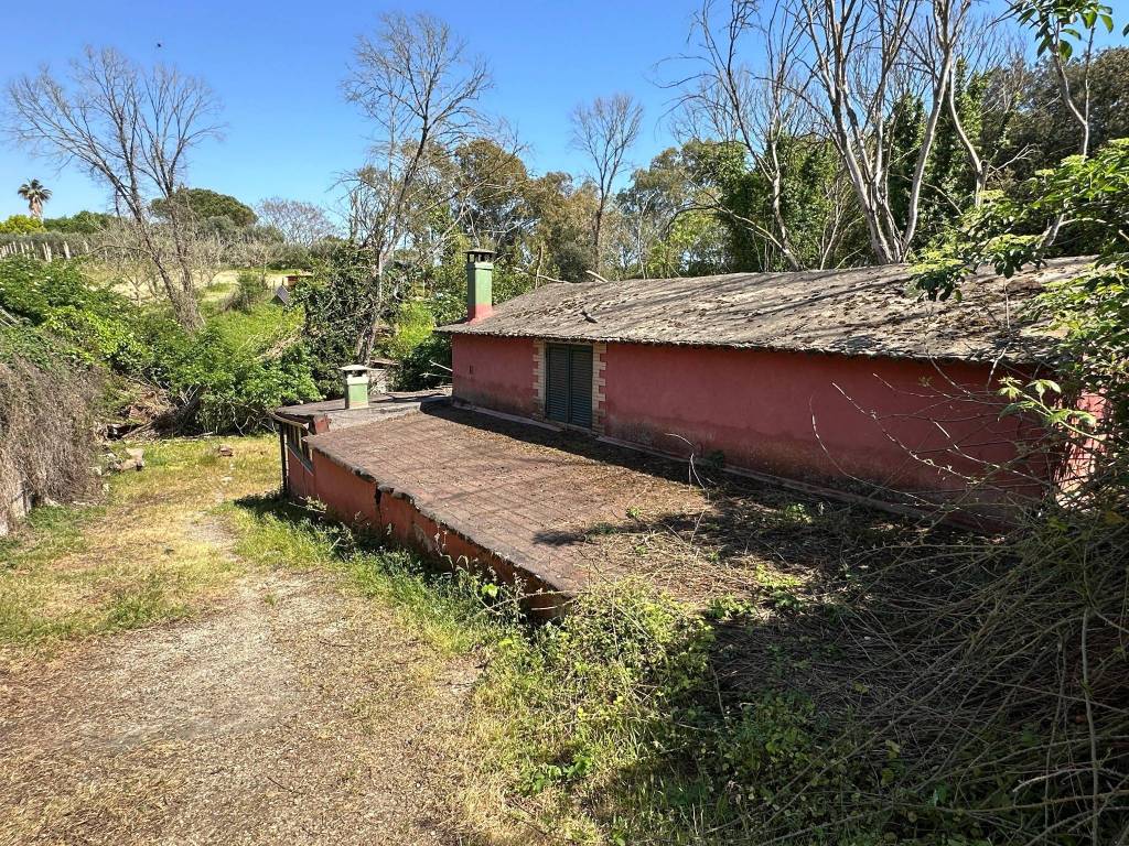 Villa a Aprilia in Via Liri, 33 - Foto 4