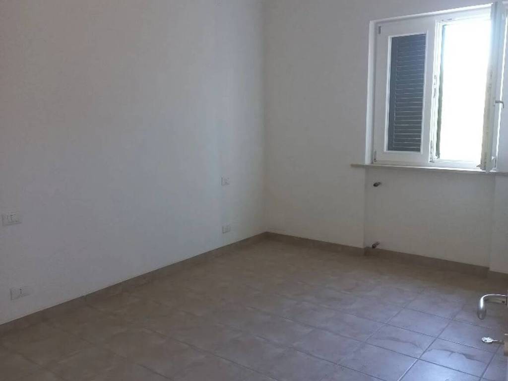 Villa a Gaeta in Via Pozzo Cologna - Foto 3