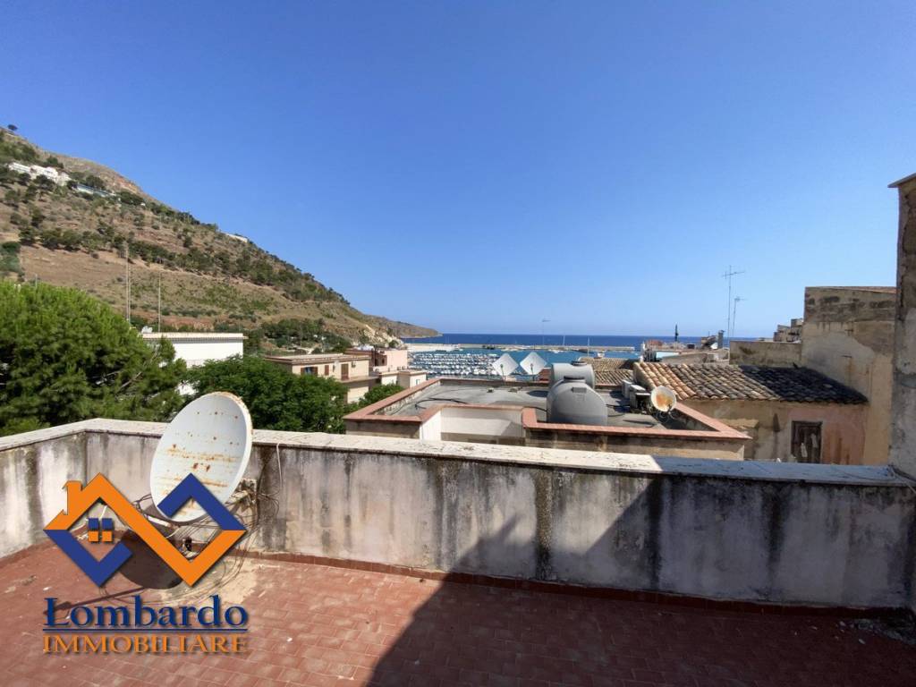 Casa indipendente a Castellammare del golfo in Via Discesa Badia - Foto 2