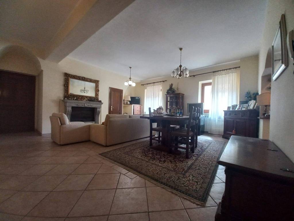 Appartamento a Sellano in Viale Guglielmo Marconi - Foto 2