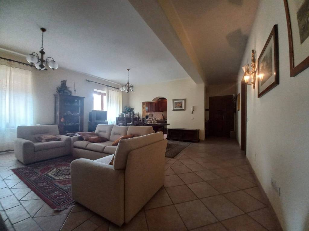 Appartamento a Sellano in Viale Guglielmo Marconi - Foto 3