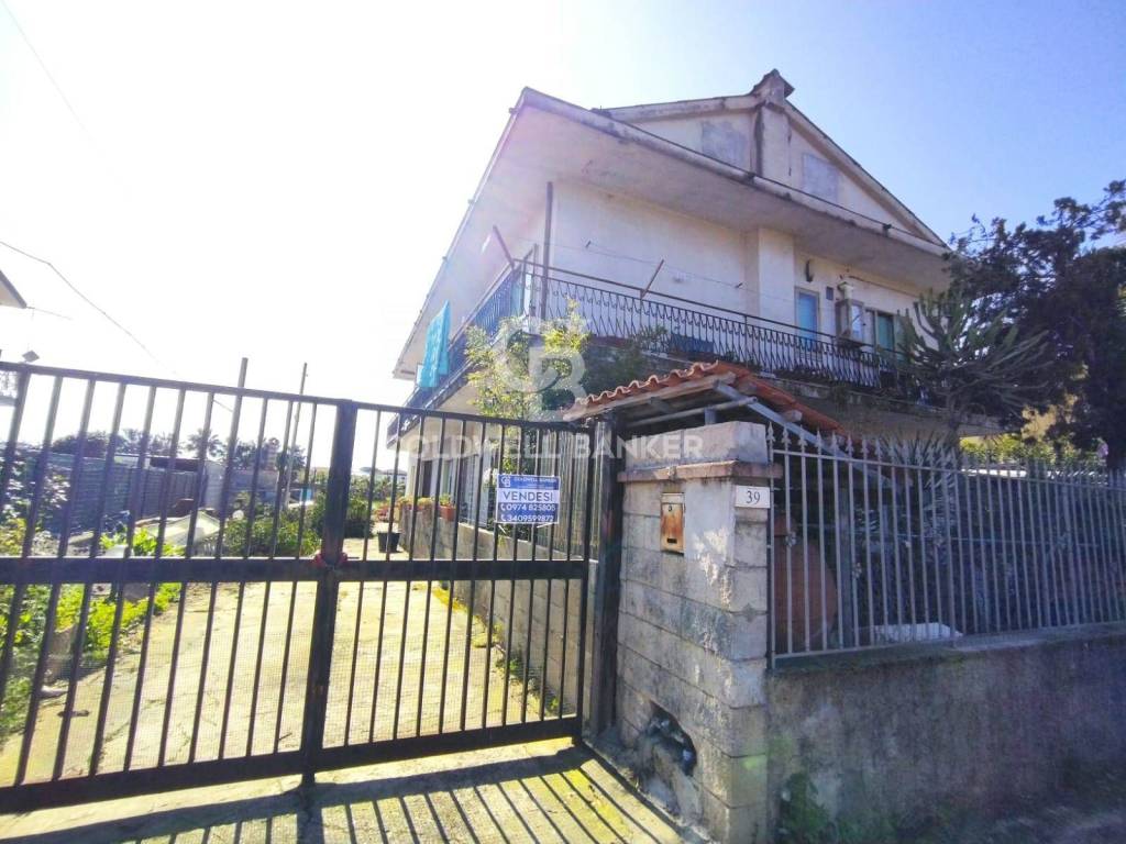 Appartamento a Capaccio paestum in Via delle Ortensie, 39 - Foto 2