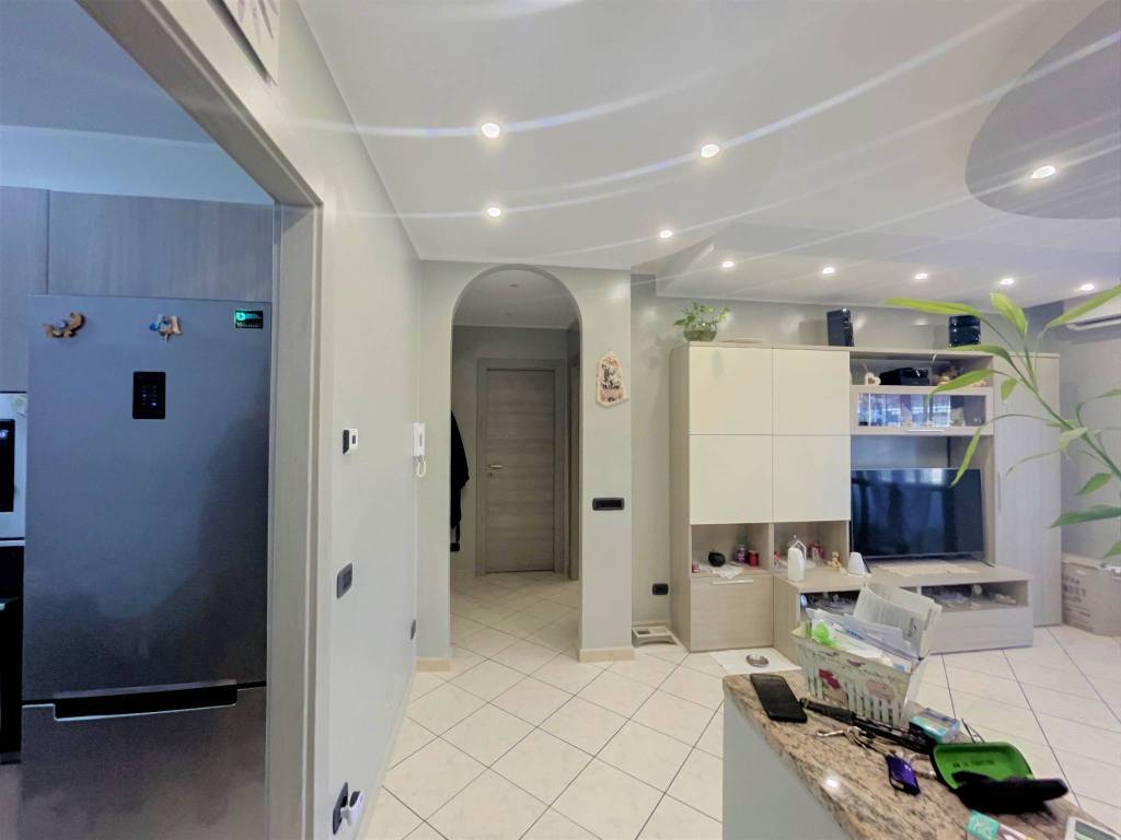 Appartamento a Novara in Via Emilio Visconti Venosta - Foto 4