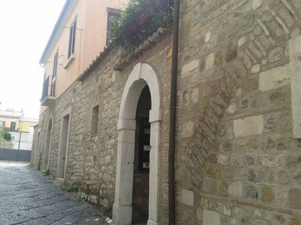 Appartamento a Benevento in Vico Paolo Emilio Papiniano - Foto 3