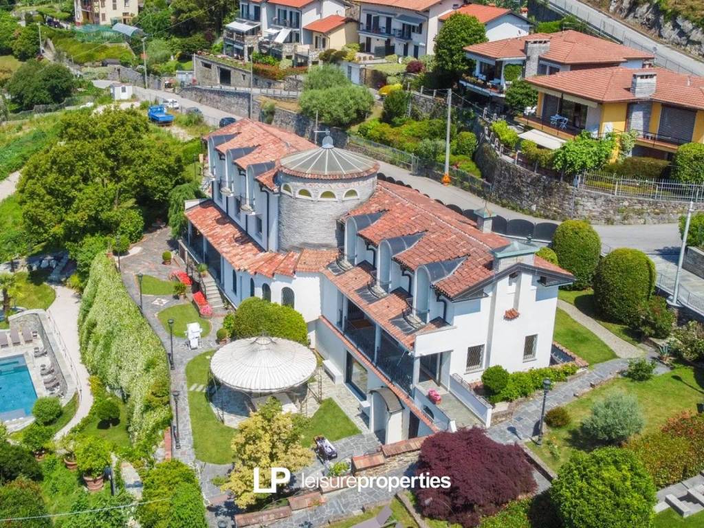 Villa a Verbania in Via Girasole - Foto 2