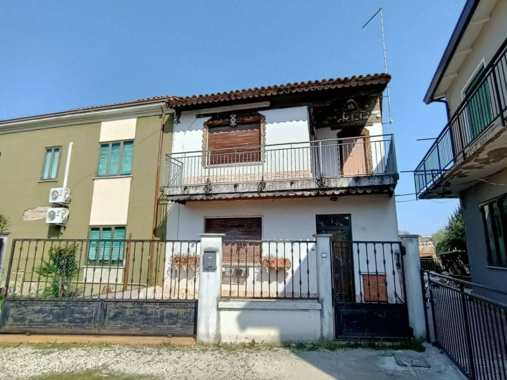 Casa indipendente a Adria in Via Bettola - Foto 3