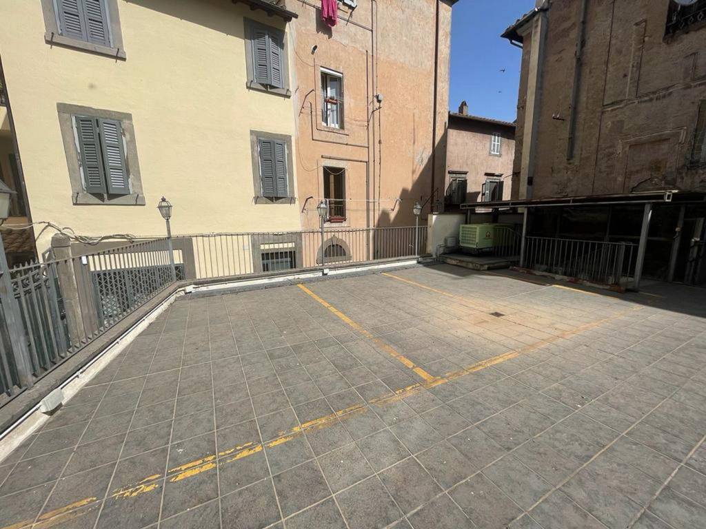 Box / garage a Viterbo in Via Romanelli - Foto 4