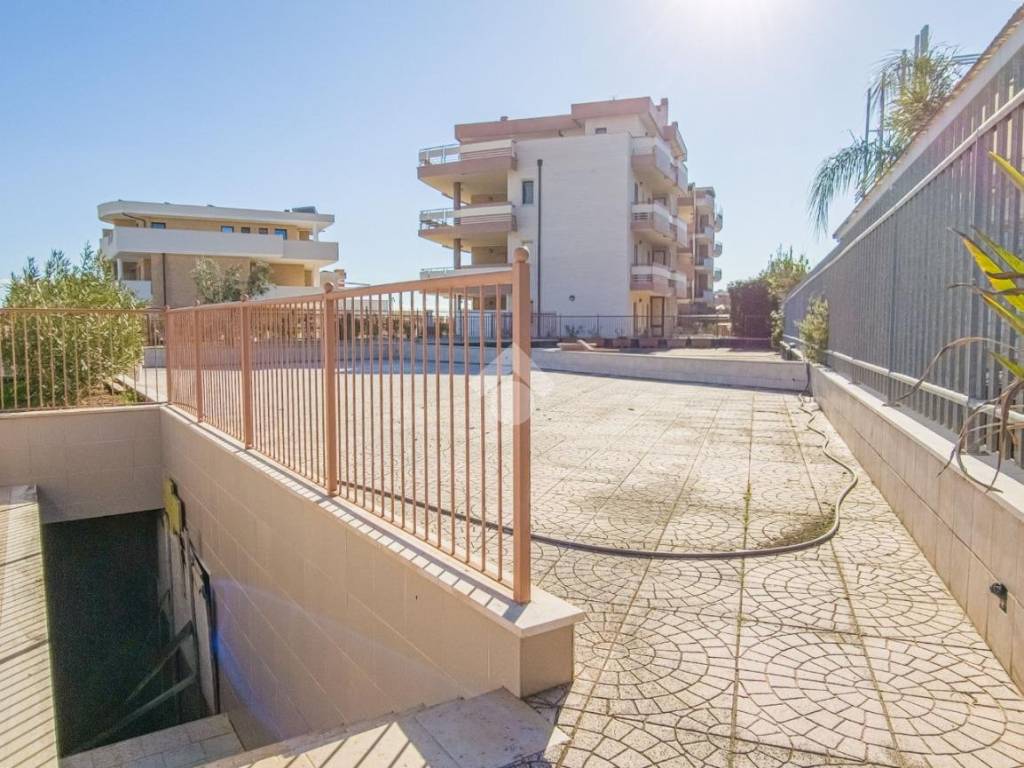 Box / garage a Manfredonia in Via Marco Polo, 15 - Foto 4