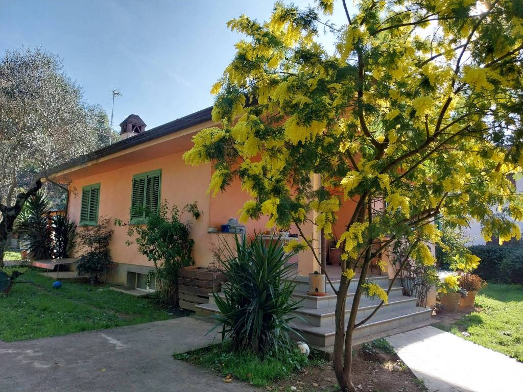 Villa a Massarosa in Via Sterpeti - Foto 4